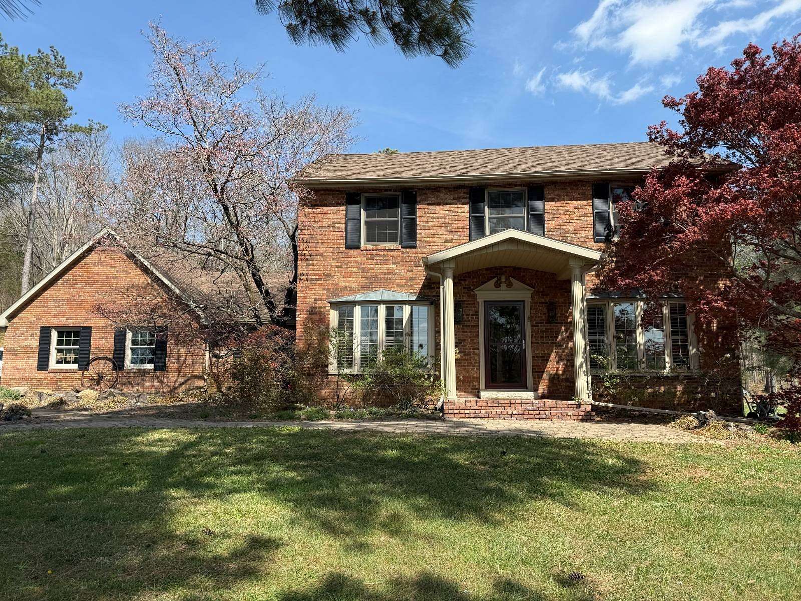 5 Acres of Land with Home for Sale in Vienna, Illinois