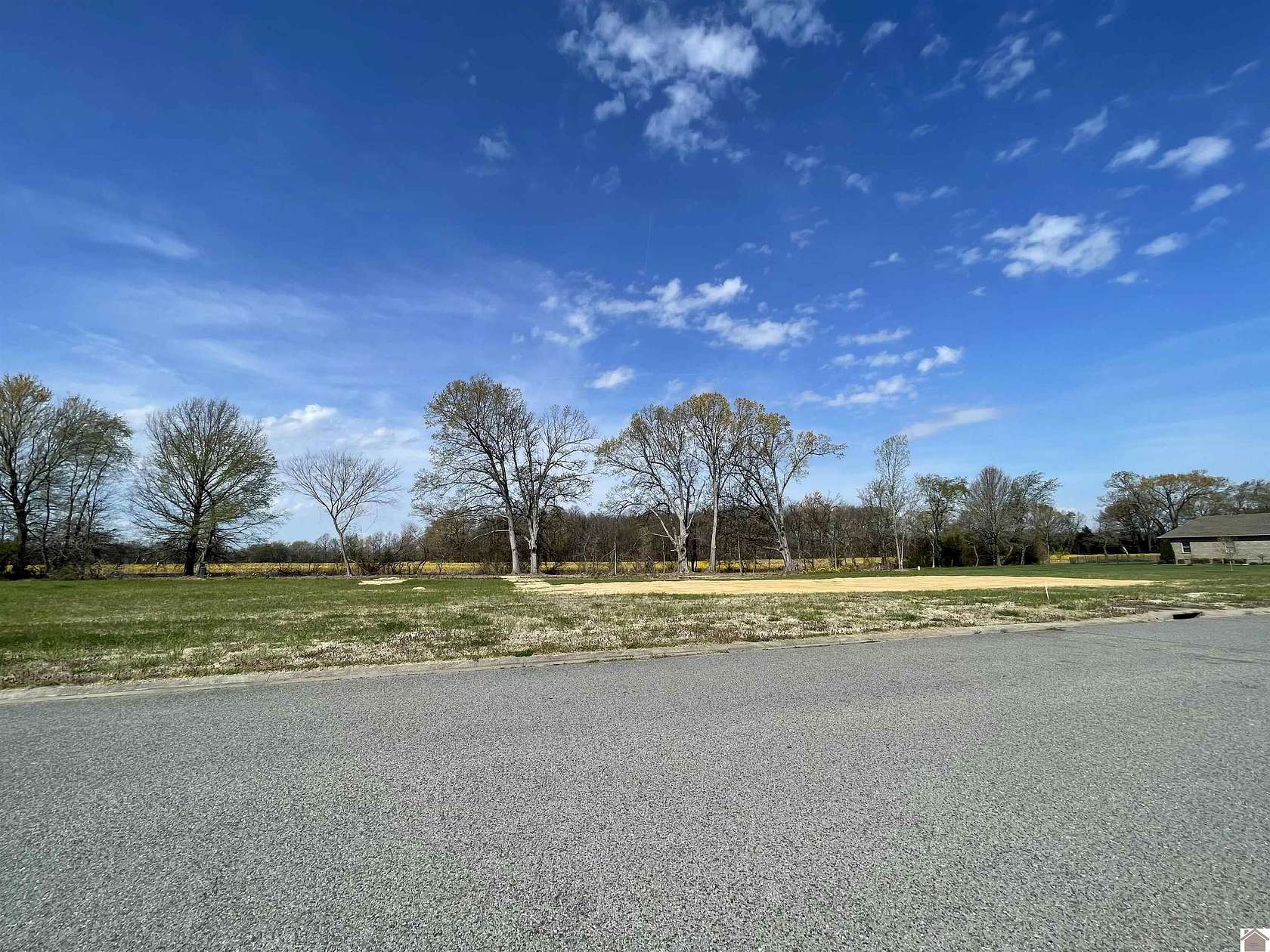 0.82 Acres of Residential Land for Sale in Murray, Kentucky
