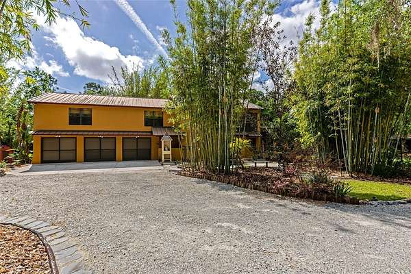 5.59 Acres of Land with Home for Sale in Wimauma, Florida