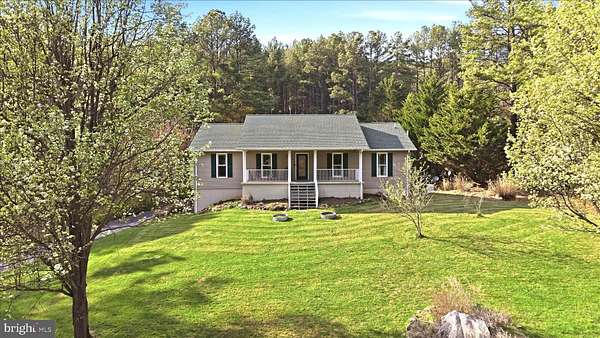 5 Acres of Land with Home for Sale in Bentonville, Virginia