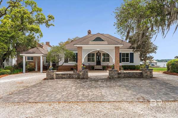 7.5 Acres of Land with Home for Sale in Mobile, Alabama