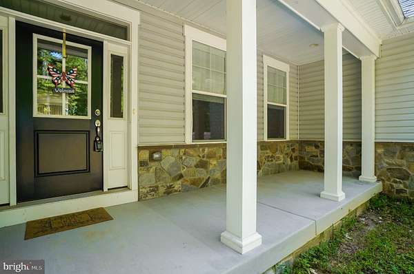 6 Acres of Land with Home for Sale in Harwood, Maryland