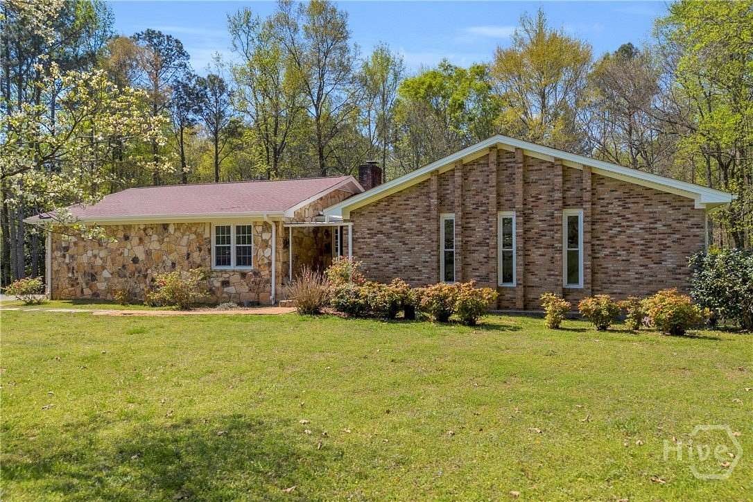 2.6 Acres of Land with Home for Sale in Hull, Georgia