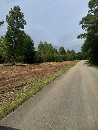 5.17 Acres of Land for Sale in Hampshire, Tennessee