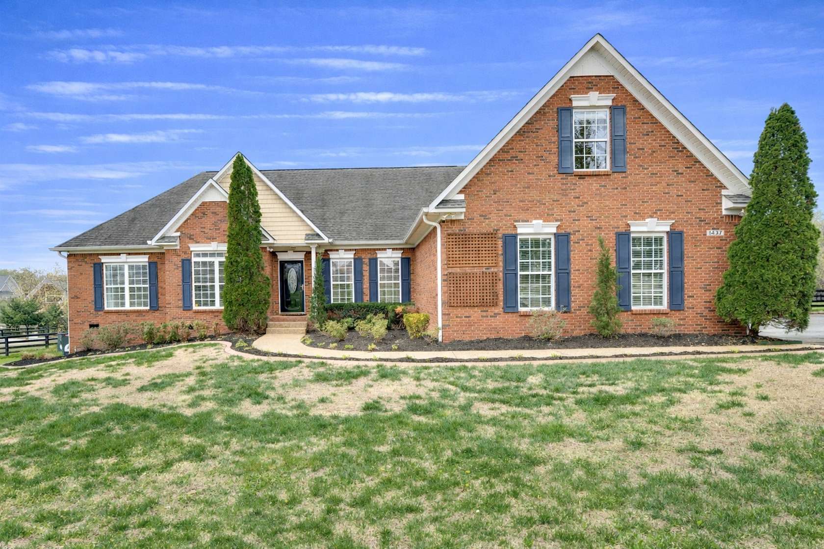 1.79 Acres of Land with Home for Sale in Columbia, Tennessee