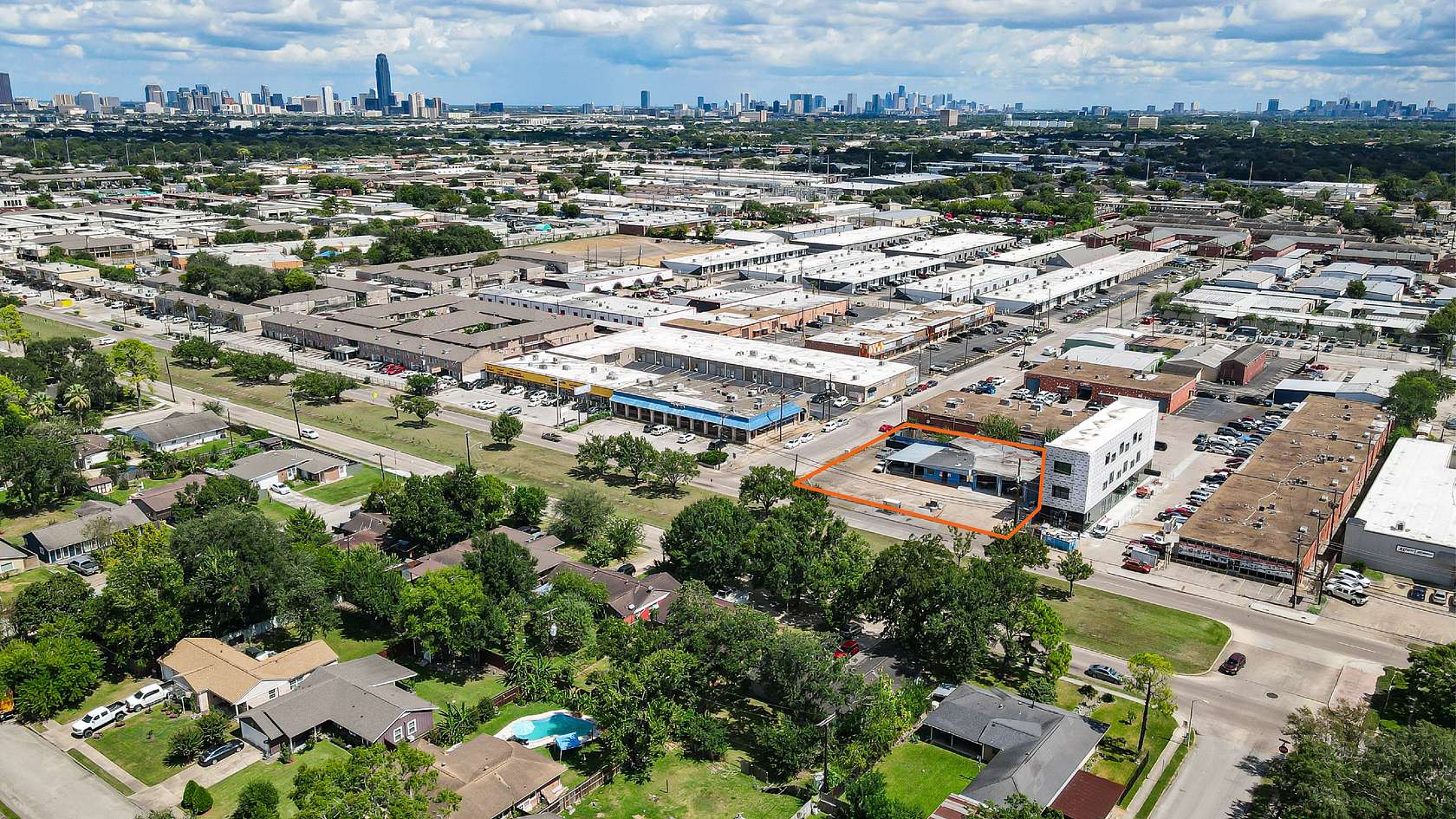 0.52 Acres of Commercial Land for Sale in Houston, Texas