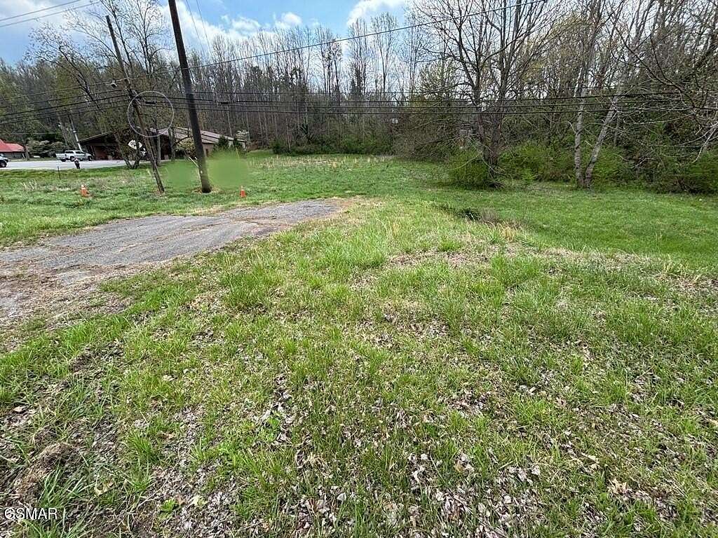 1.24 Acres of Commercial Land for Sale in Townsend, Tennessee
