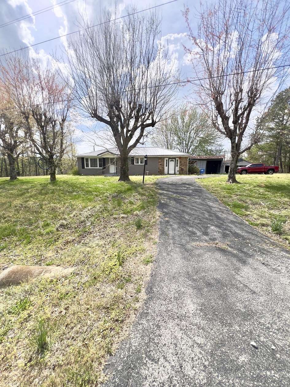 21.5 Acres of Recreational Land with Home for Sale in White Plains, Kentucky