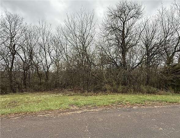 2 Acres of Residential Land for Sale in Atchison, Kansas