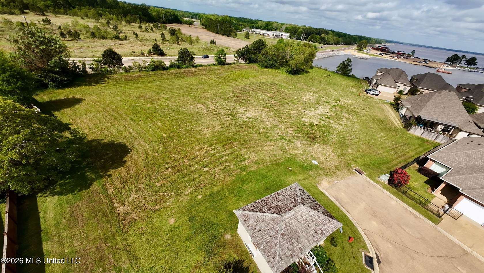 2 Acres of Land for Sale in Brandon, Mississippi