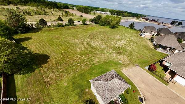 2 Acres of Residential Land for Sale in Brandon, Mississippi