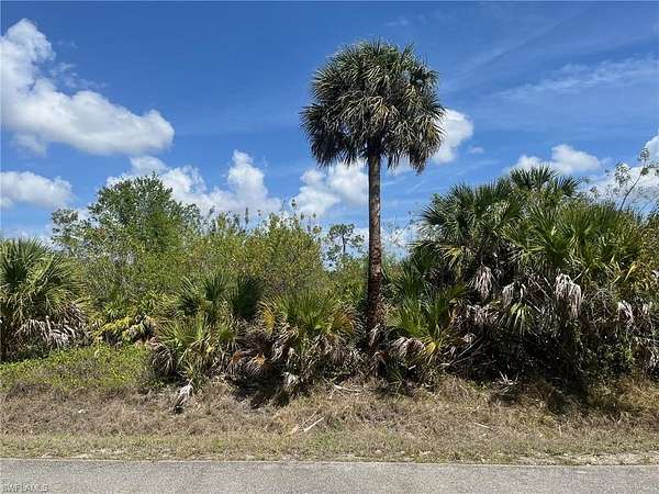 2.73 Acres of Residential Land for Sale in Naples, Florida