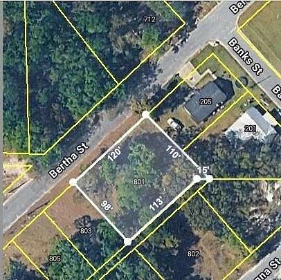 0.28 Acres of Residential Land for Sale in Waycross, Georgia