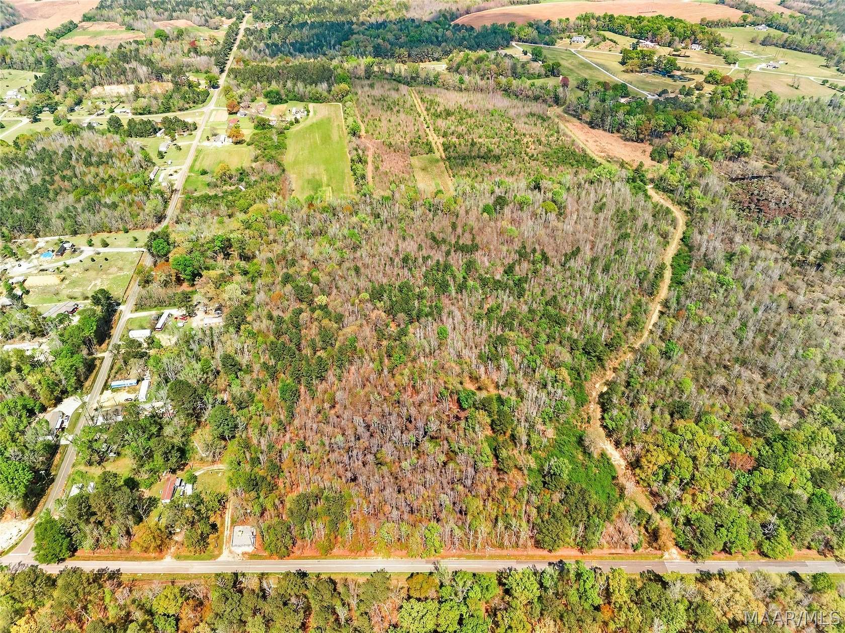 31 Acres of Land for Sale in Wetumpka, Alabama