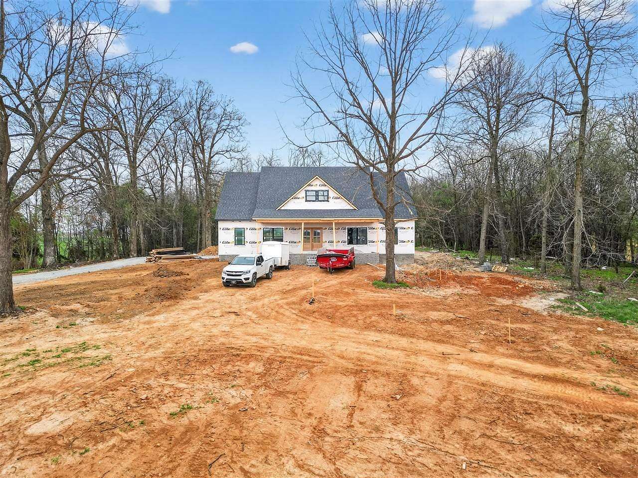 1.53 Acres of Land with Home for Sale in Olmstead, Kentucky