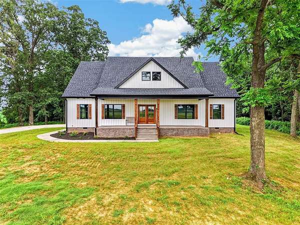 1.53 Acres of Land with Home for Sale in Olmstead, Kentucky
