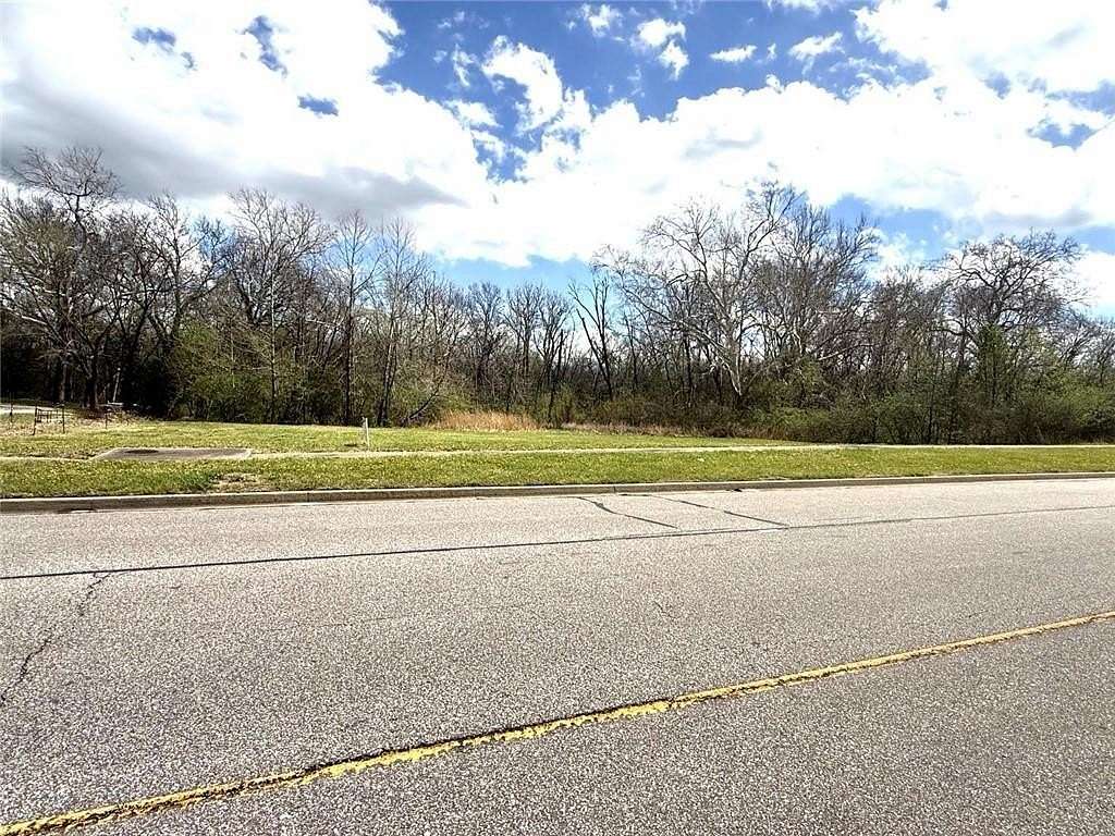 1 Acre of Residential Land for Sale in Kansas City, Missouri