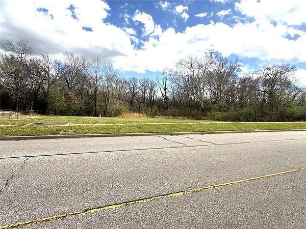 1 Acre of Residential Land for Sale in Kansas City, Missouri