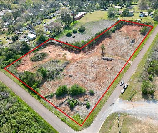 5.7 Acres of Residential Land for Sale in Greenville, Alabama