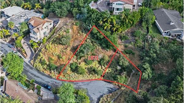 0.05 Acres of Residential Land for Sale in Glendale, California