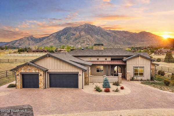 2 Acres of Land with Home for Sale in Prescott, Arizona