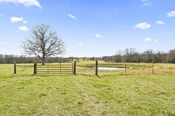 31.6 Acres of Land for Sale in Aurora, Missouri