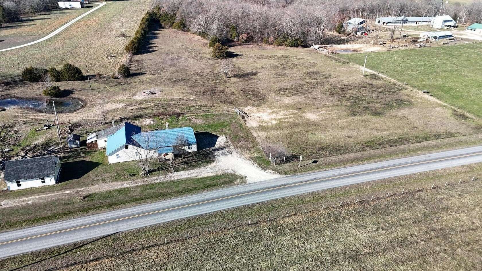 7 Acres of Land for Sale in Seymour, Missouri