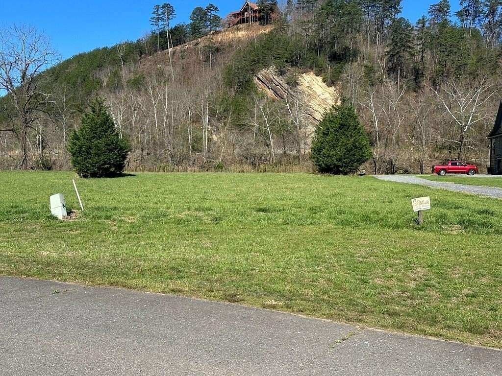 1.1 Acres of Residential Land for Sale in Murphy, North Carolina