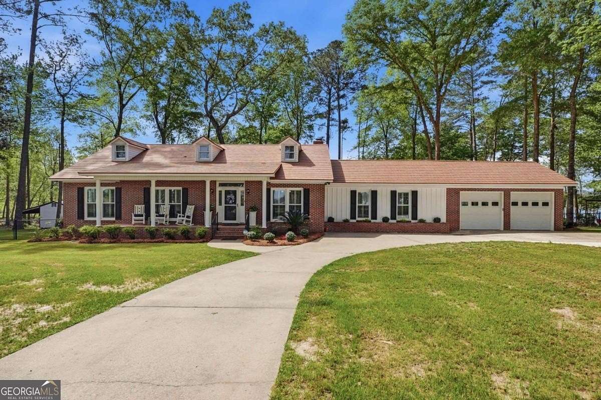 3.18 Acres of Land with Home for Sale in Vienna, Georgia