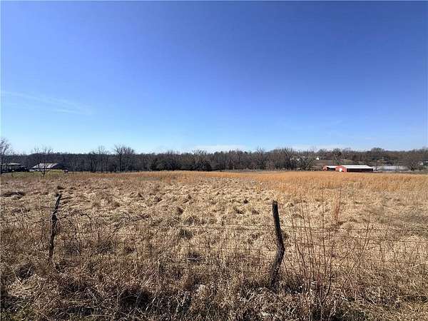 4.3 Acres of Residential Land for Sale in Oak Grove, Missouri
