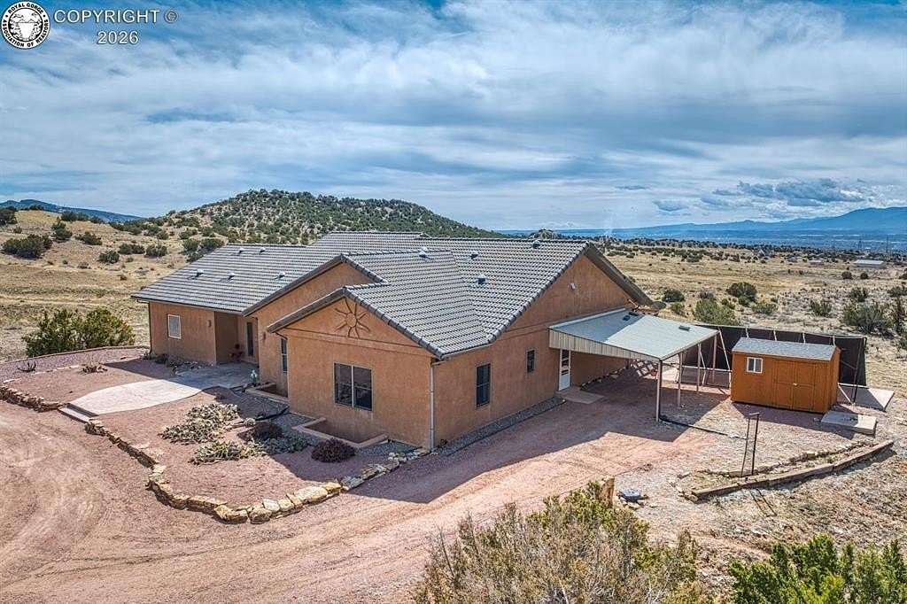 41.6 Acres of Land with Home for Sale in Cañon City, Colorado