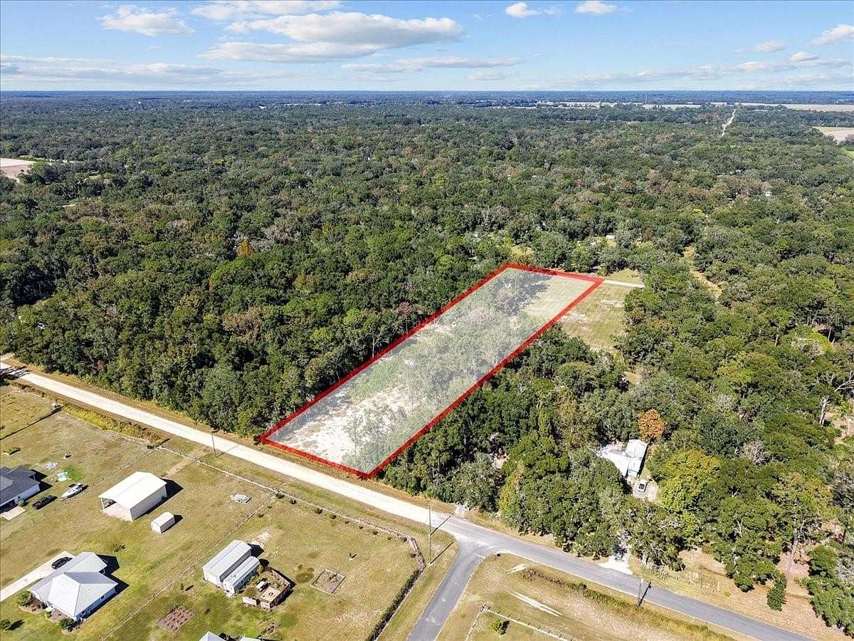 0.88 Acres of Residential Land for Sale in Trenton, Florida