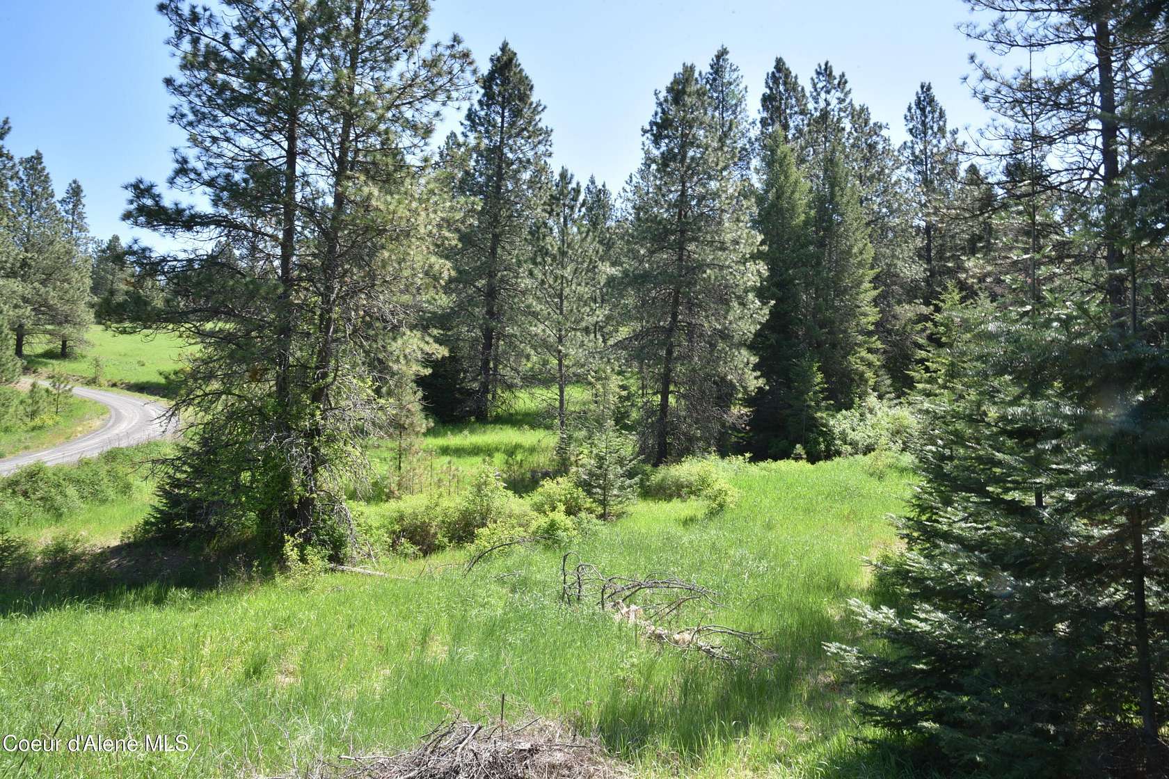 10 Acres of Land for Sale in Worley, Idaho
