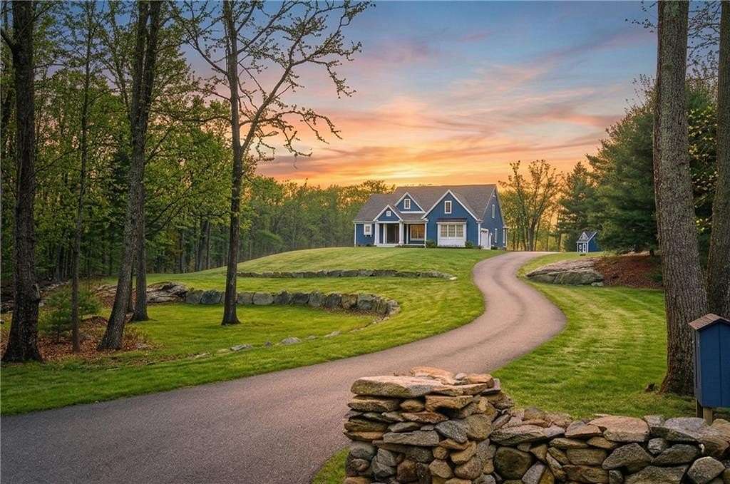 5.1 Acres of Land with Home for Sale in Smithfield, Rhode Island