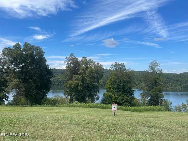 0.98 Acres of Residential Land for Sale in Loudon, Tennessee