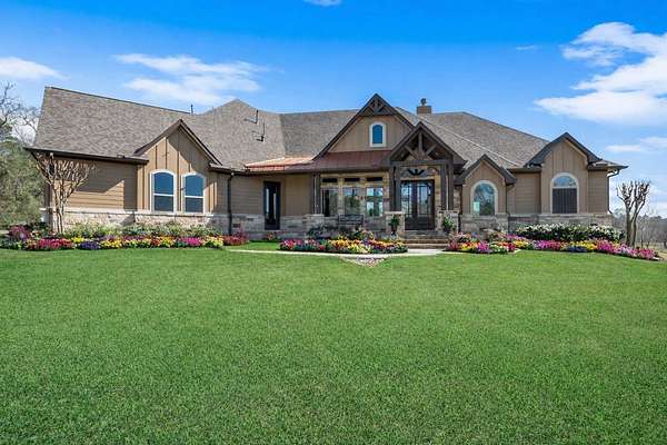 30 Acres of Agricultural Land with Home for Sale in New Waverly, Texas