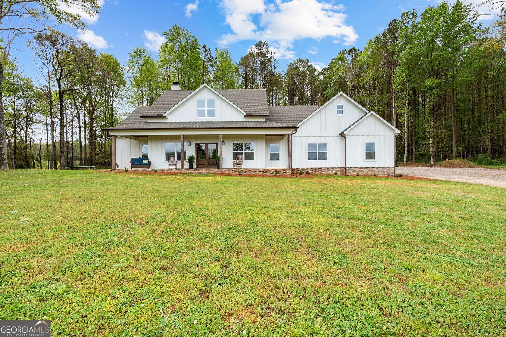 15 Acres of Land with Home for Sale in LaGrange, Georgia