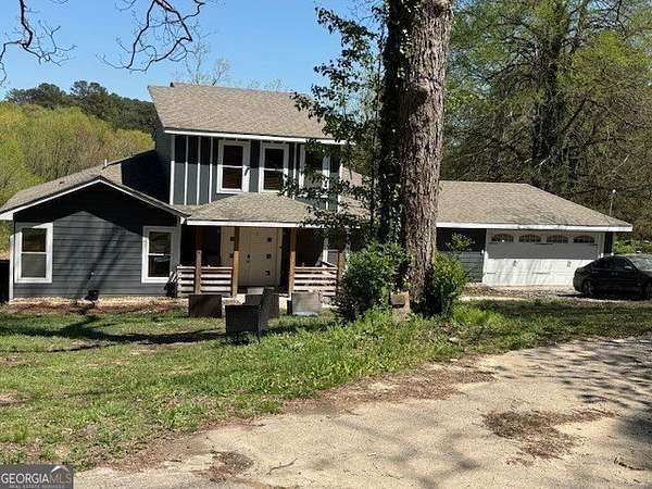 1.65 Acres of Land with Home for Sale in South Fulton, Georgia