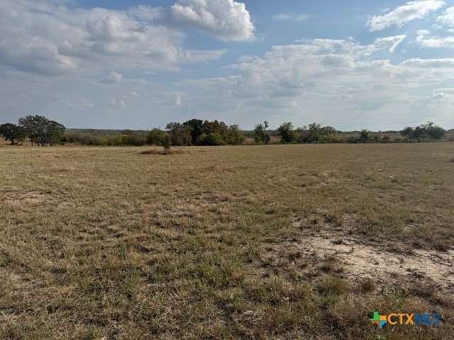 5 Acres of Residential Land for Sale in Seguin, Texas