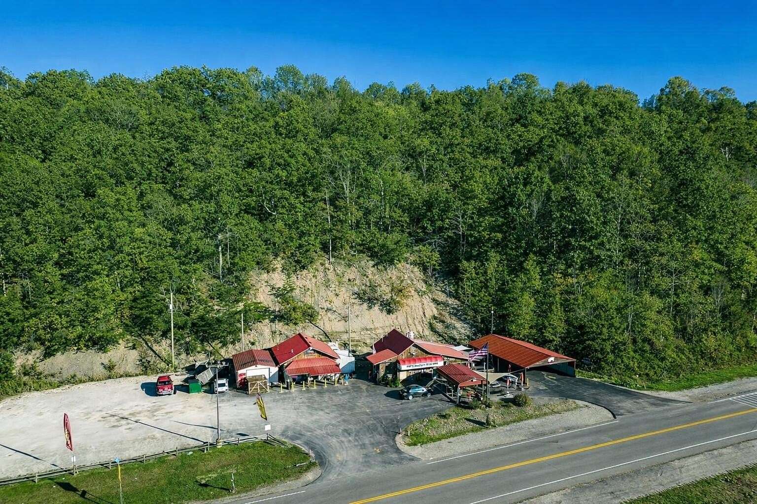 2.5 Acres of Improved Commercial Land for Sale in Morehead, Kentucky