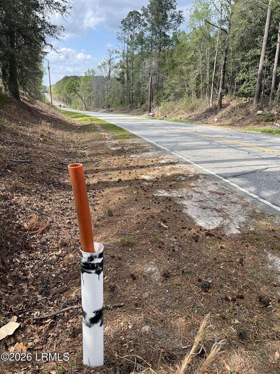 11 Acres of Land for Sale in Yemassee, South Carolina