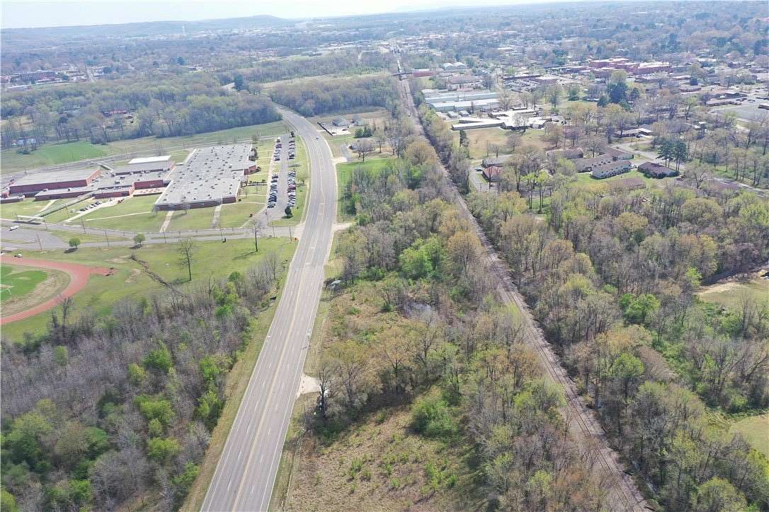 3.63 Acres of Commercial Land for Sale in Russellville, Arkansas