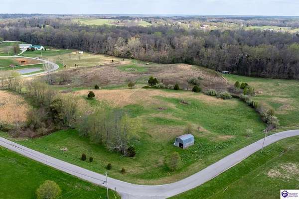 3 Acres of Residential Land for Sale in Vine Grove, Kentucky