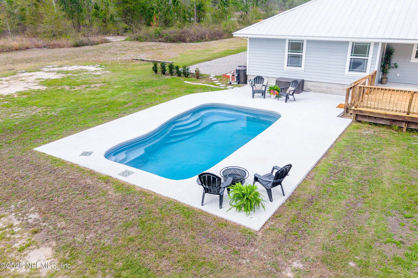 7.27 Acres of Land with Home for Sale in Starke, Florida