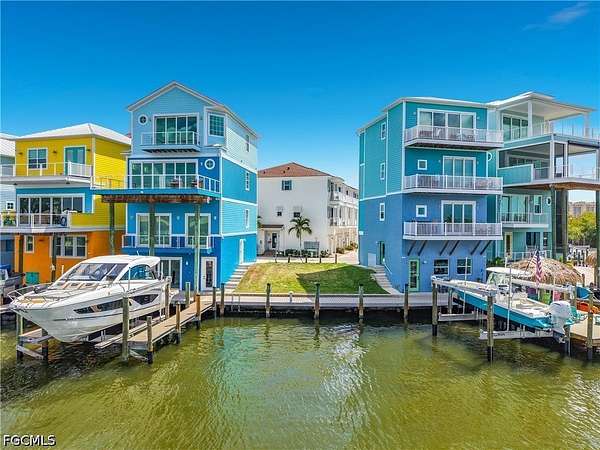 0.05 Acres of Residential Land for Sale in Cape Coral, Florida