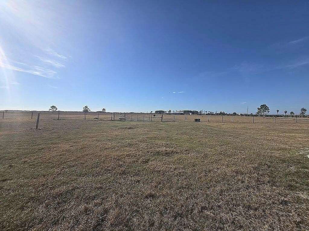 10 Acres of Land for Sale in Sebring, Florida