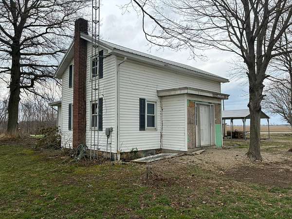 1.62 Acres of Land with Home for Sale in Upper Sandusky, Ohio