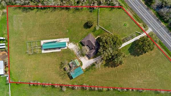5 Acres of Improved Mixed-Use Land for Sale in Brookshire, Texas