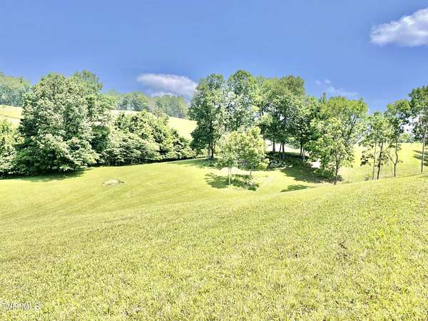 4.83 Acres of Residential Land for Sale in Butler, Tennessee