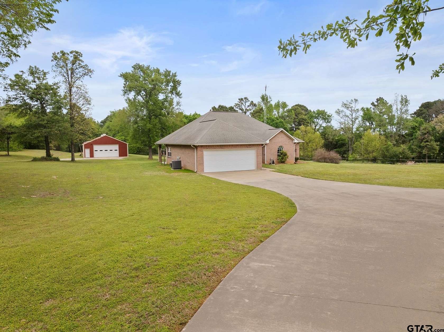 9.9 Acres of Land with Home for Sale in Scroggins, Texas